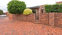  of property in Weltevreden Park