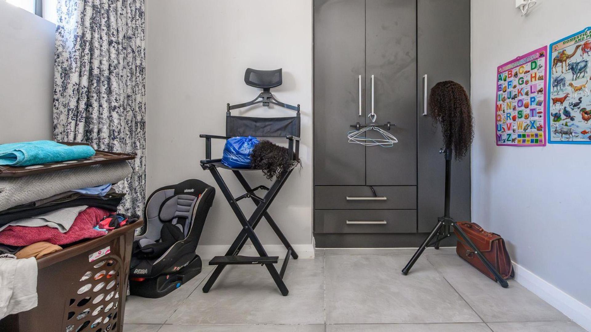 Bed Room 2 of property in Fairview - PE
