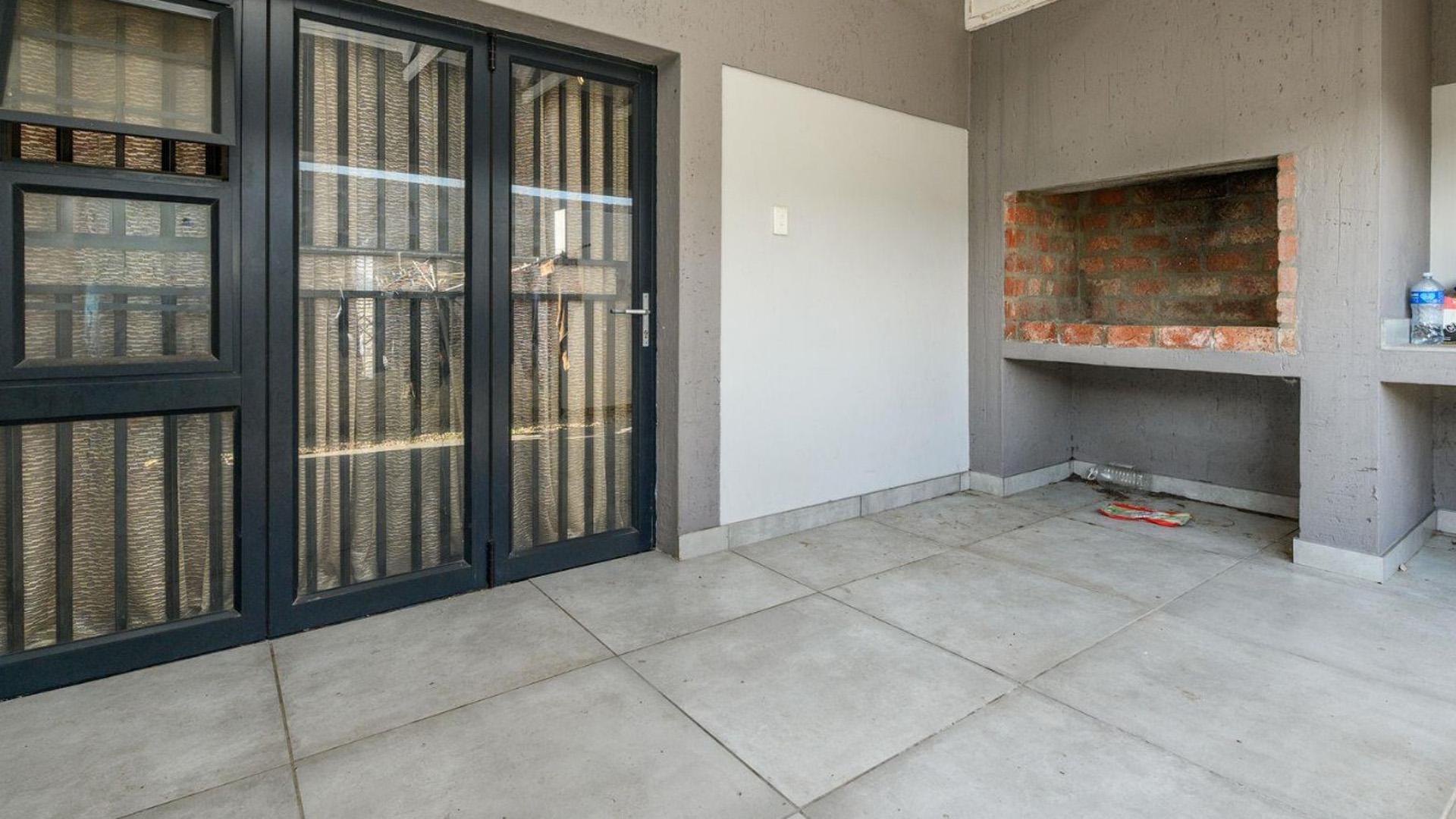 Braai Area of property in Fairview - PE