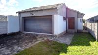 3 Bedroom 1 Bathroom Sec Title for Sale for sale in Fairview - PE