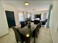  of property in Thatchfield