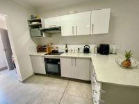  of property in Thatchfield