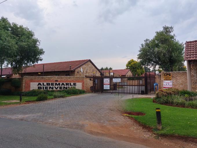 2 Bedroom Simplex for Sale For Sale in Albemarle - MR710827