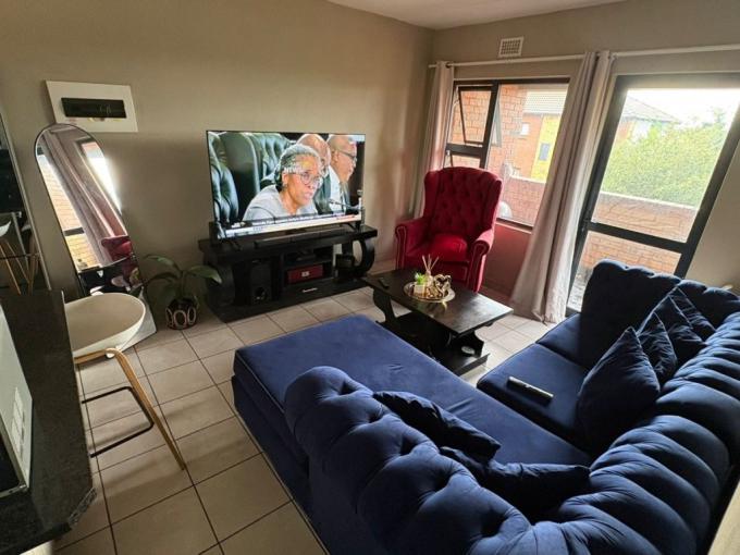 2 Bedroom Apartment for Sale For Sale in La Montagne - MR710830