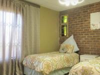  of property in Glenvista