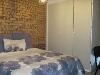  of property in Glenvista