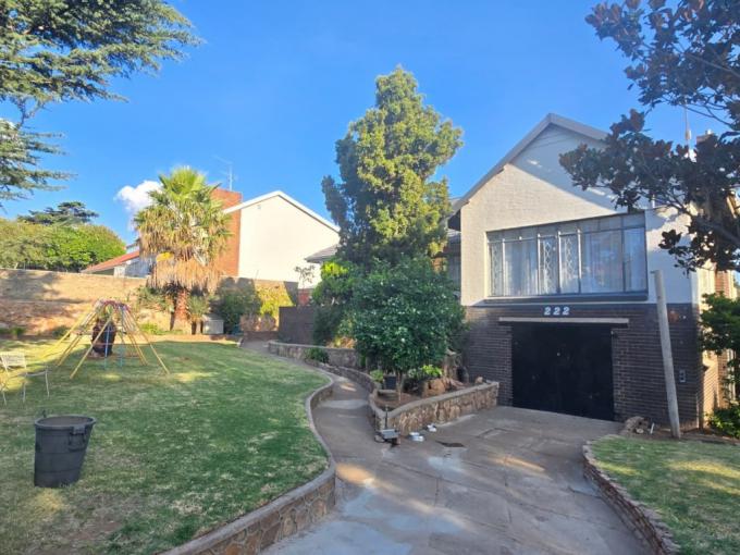 3 Bedroom House for Sale For Sale in Linmeyer - MR710852