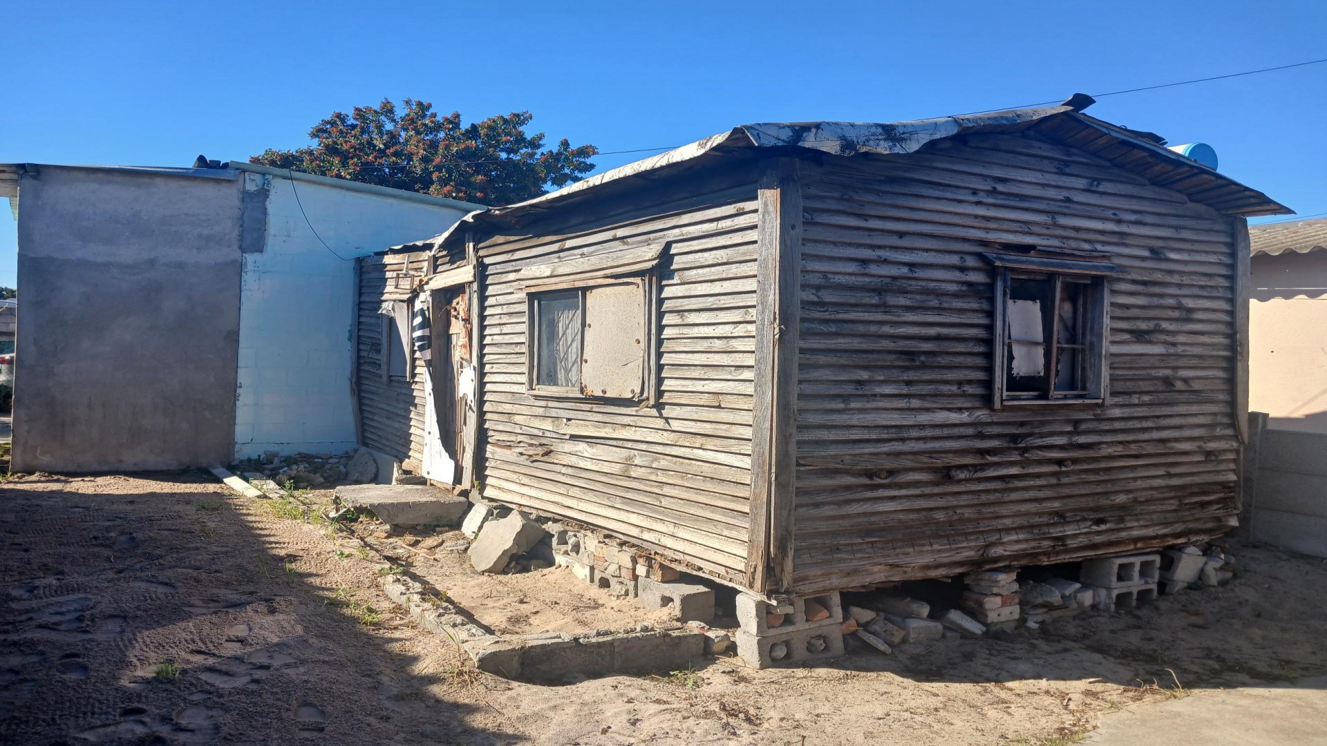 Spaces of property in Kalkfontein