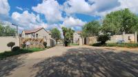 Front View of property in Willowbrook
