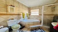 Bathroom 2 of property in Elandshaven