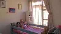 Bed Room 1 - 9 square meters of property in Elandshaven