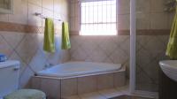 Main Bathroom - 7 square meters of property in Elandshaven