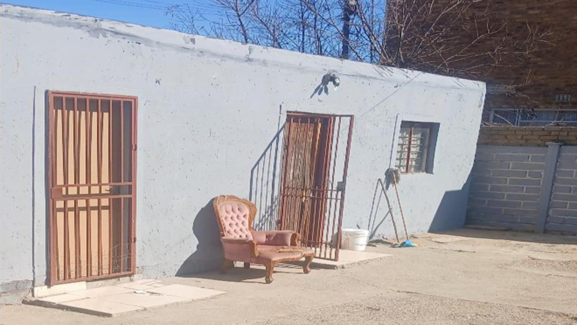 Flatlet of property in Lenasia South