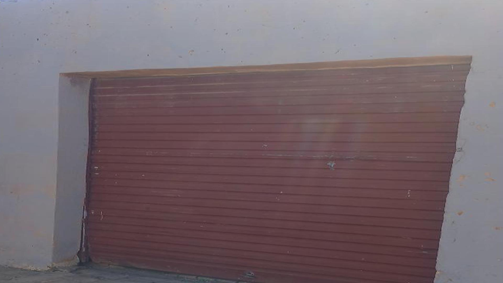 Garage of property in Lenasia South