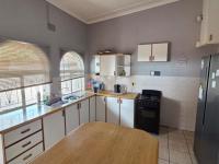  of property in Oudtshoorn