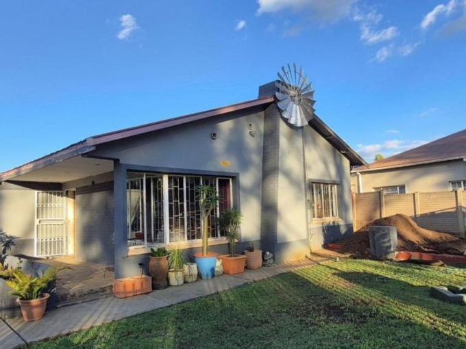 3 Bedroom House for Sale For Sale in Rietfontein - MR710937