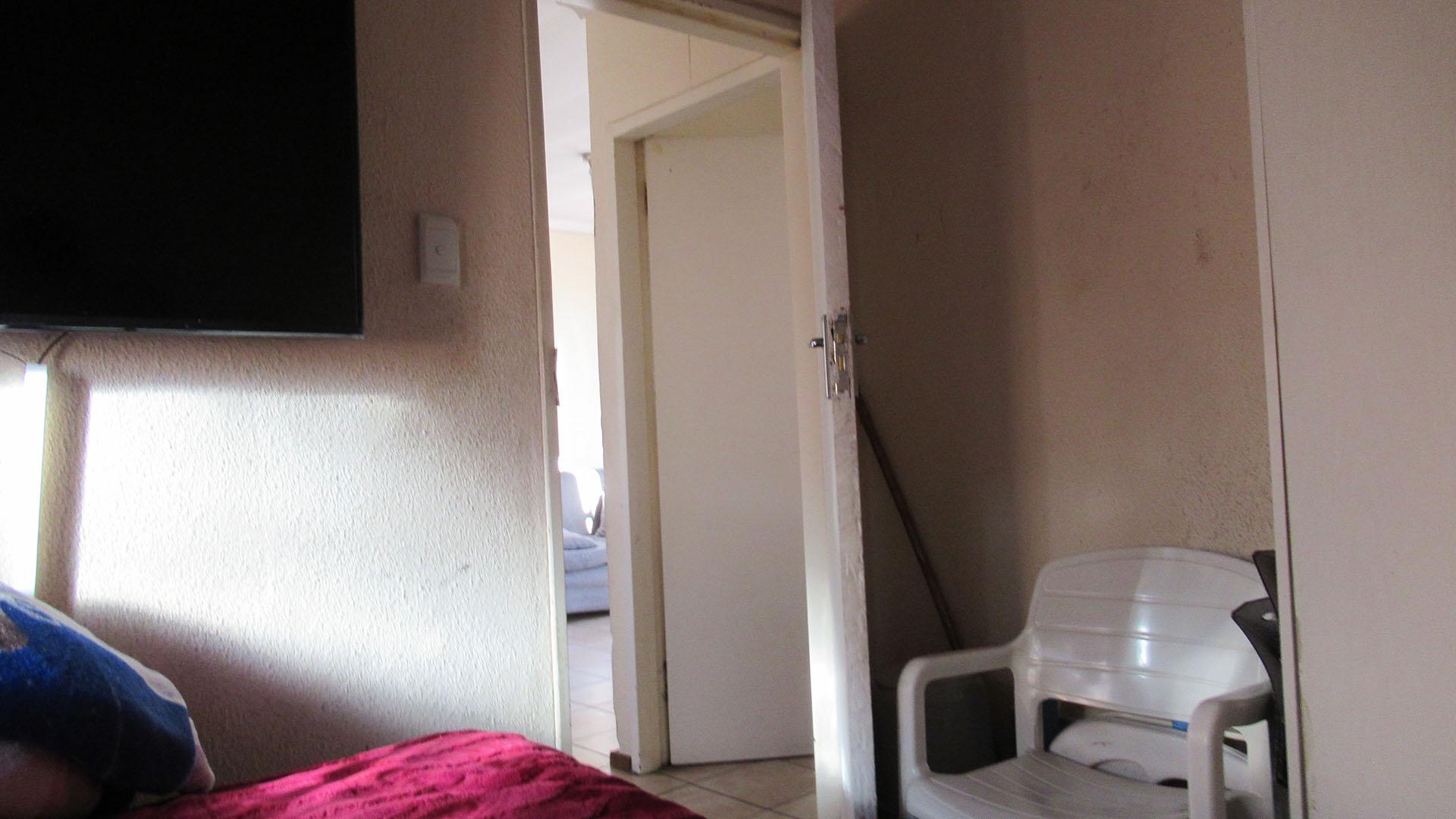 Bed Room 2 - 7 square meters of property in Zandspruit