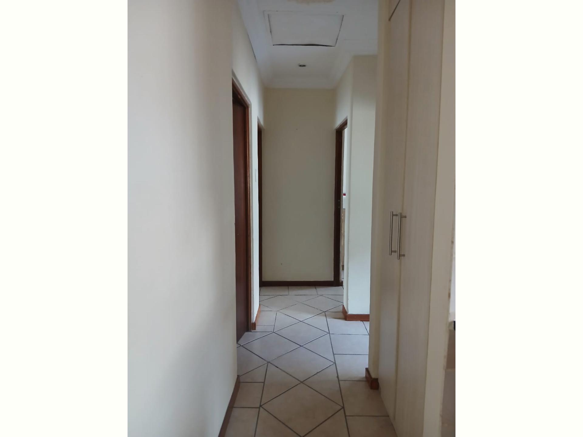  of property in Heatherview