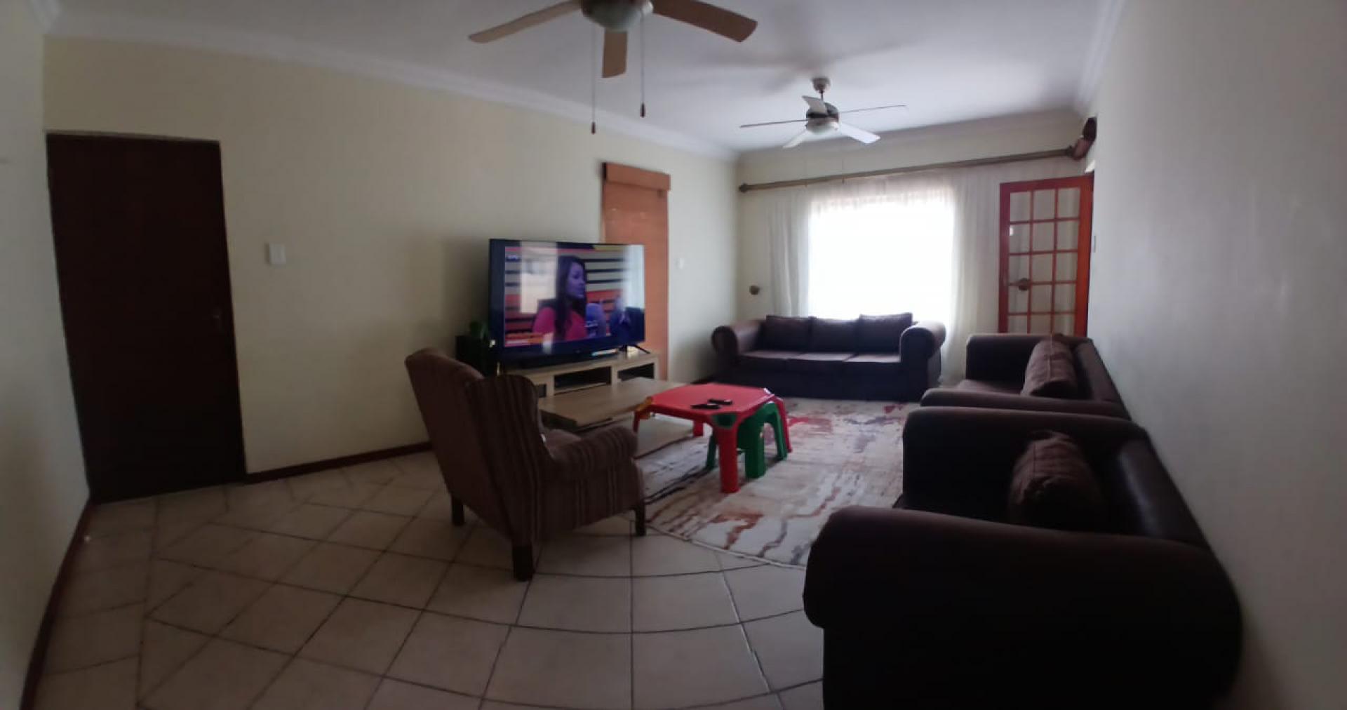  of property in Heatherview