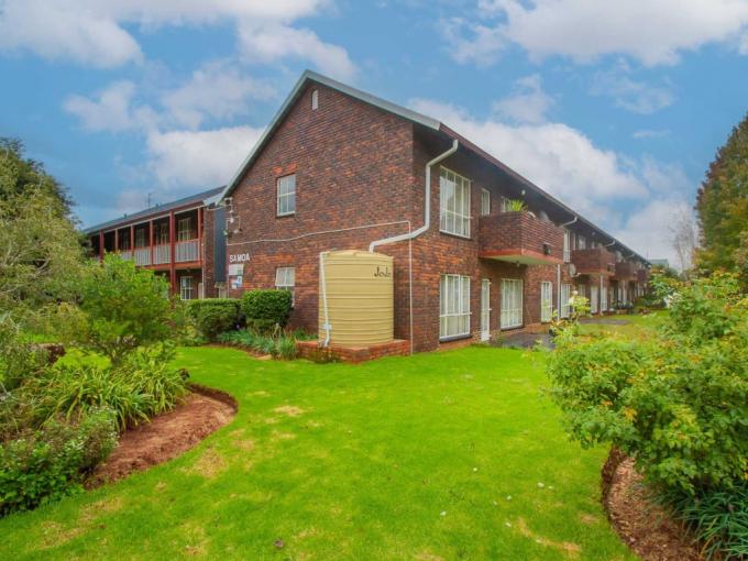 3 Bedroom Apartment for Sale For Sale in Horison View - MR710965