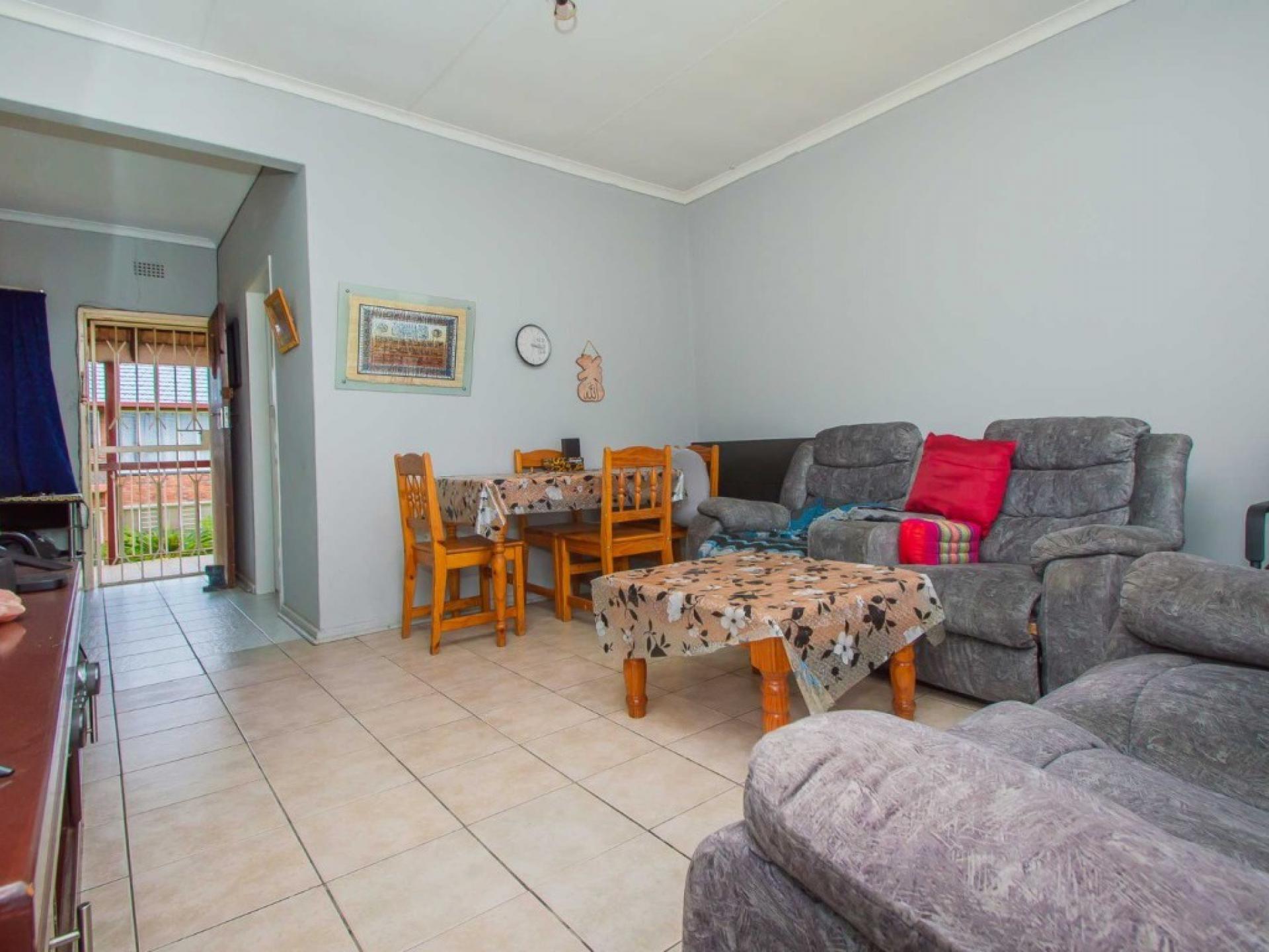  of property in Horison View