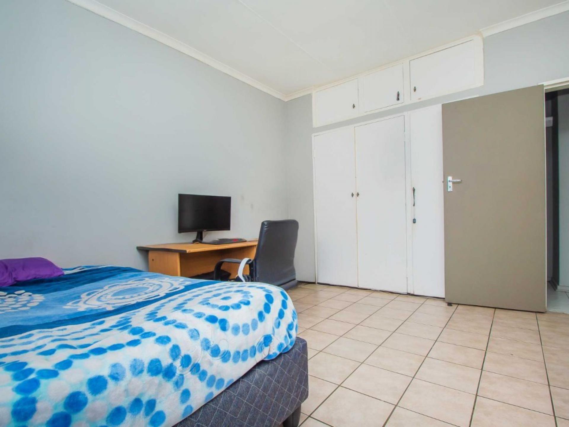  of property in Horison View