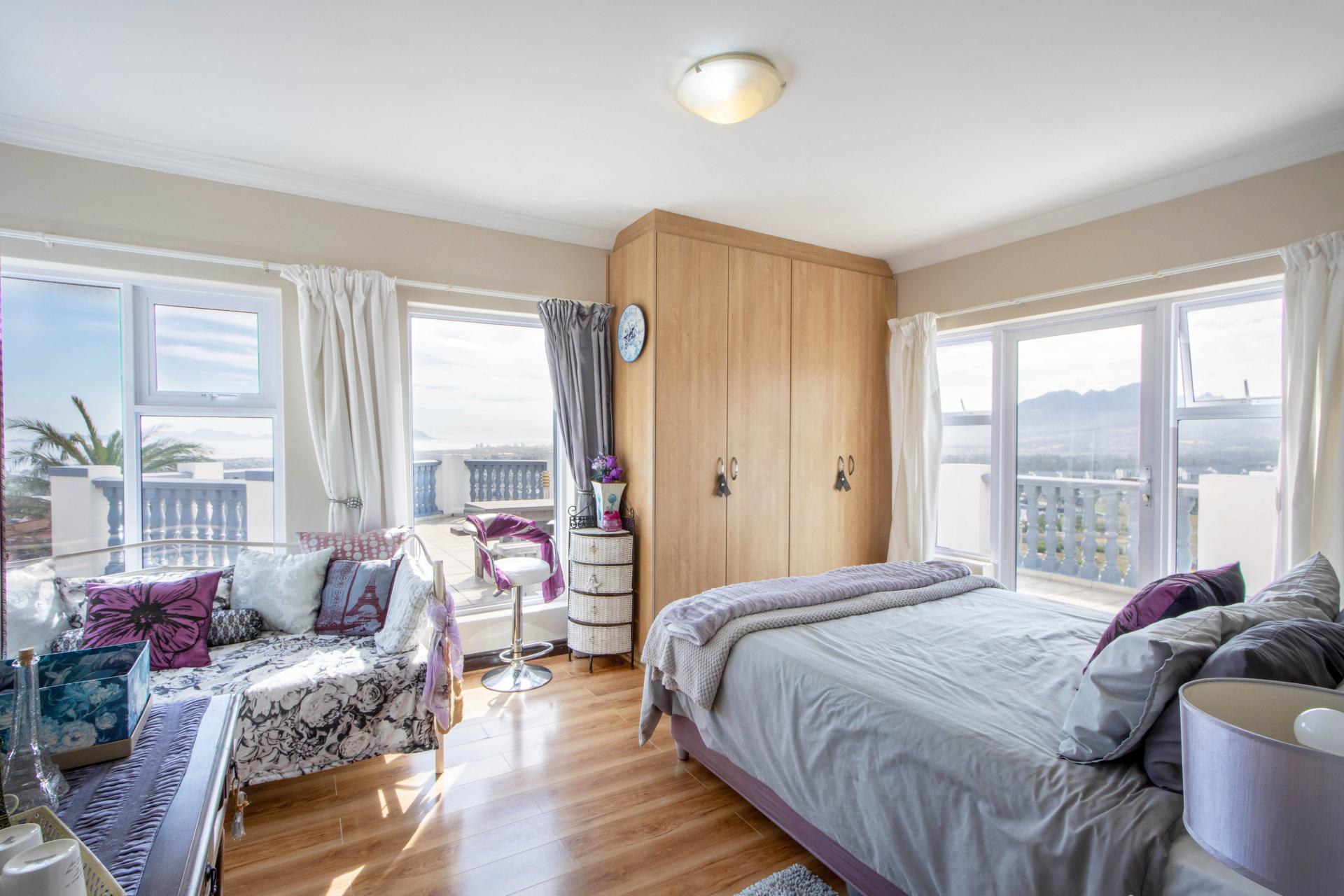  of property in Gordons Bay