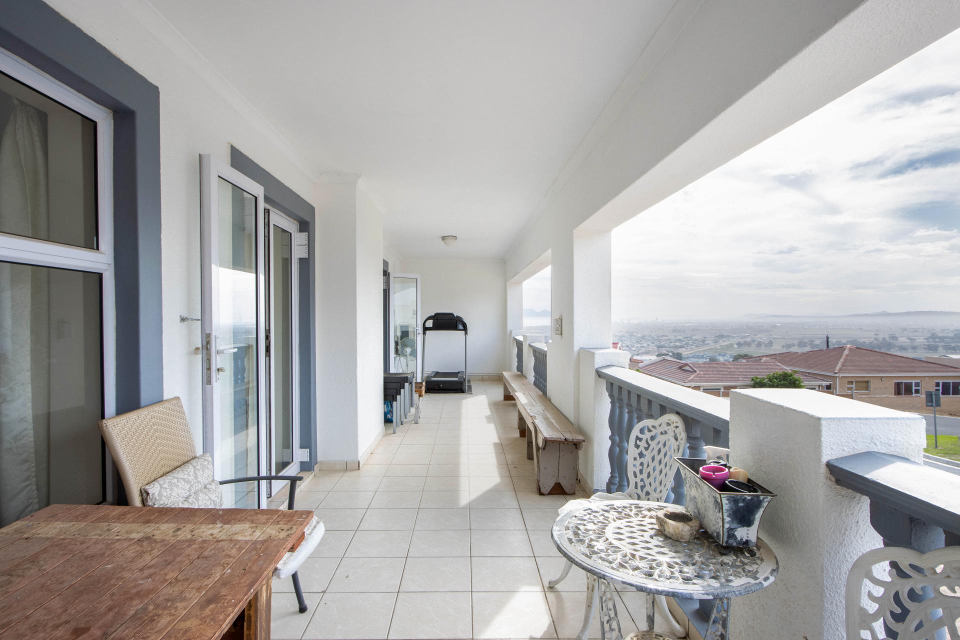  of property in Gordons Bay