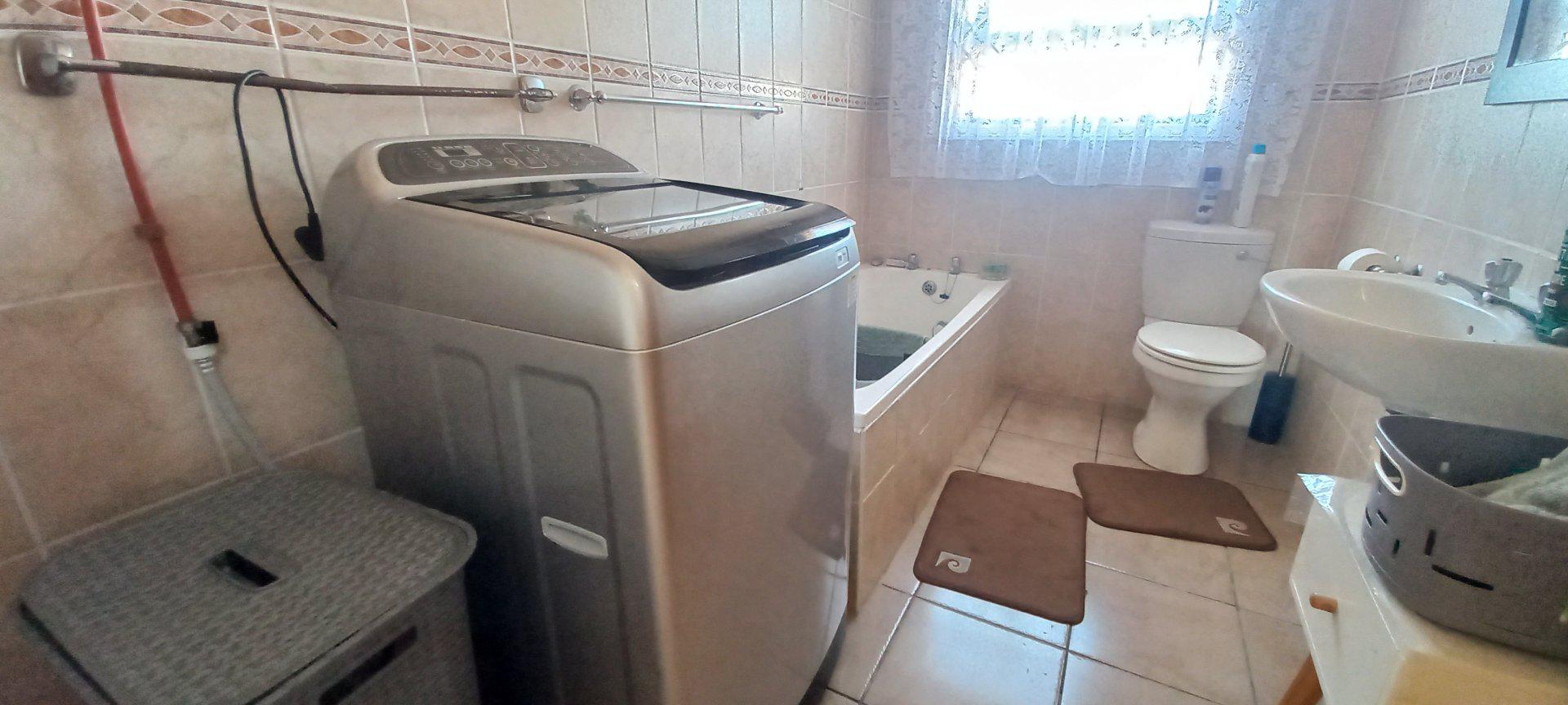  of property in Haven Hills