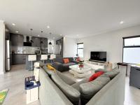  of property in Sandown Estate