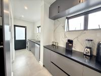  of property in Sandown Estate