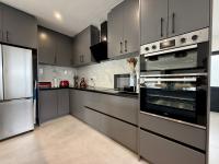  of property in Sandown Estate