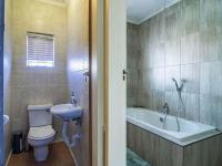  of property in Linmeyer