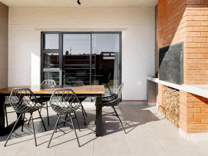 3 Bedroom Simplex for Sale For Sale in Rietvalleirand - MR711031