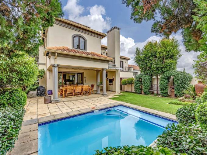 4 Bedroom House for Sale For Sale in Bryanston - MR711054