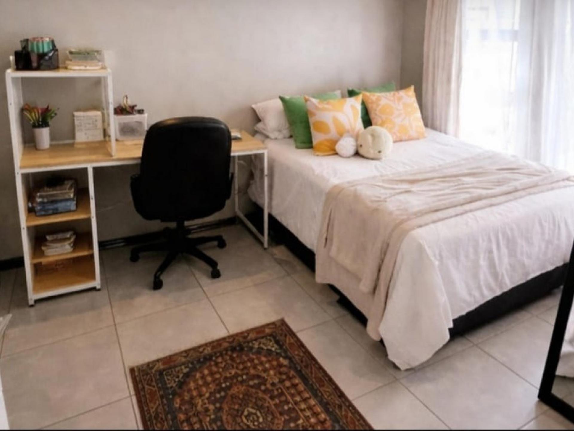  of property in Hyde Park