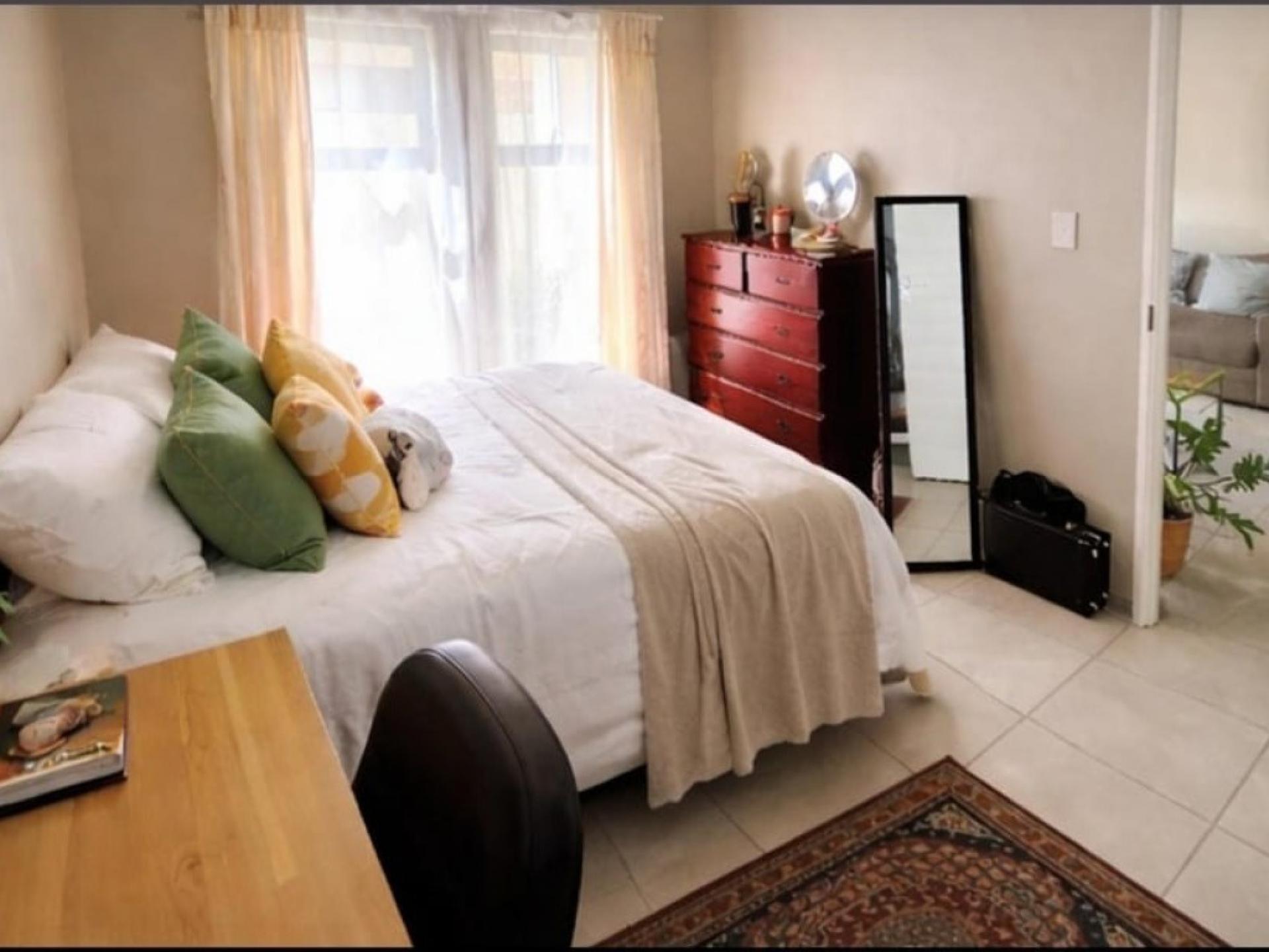  of property in Hyde Park