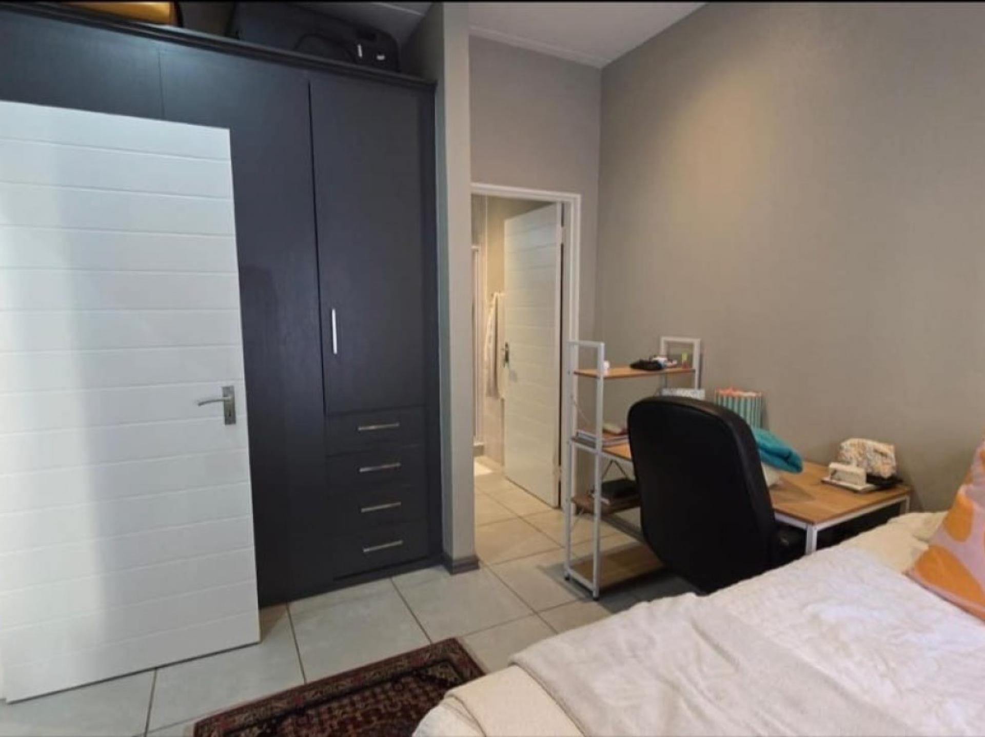  of property in Hyde Park