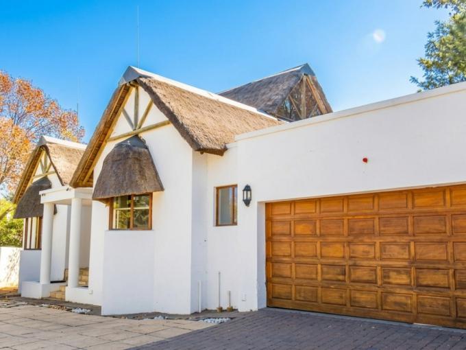 2 Bedroom House for Sale For Sale in Witkoppen - MR711115