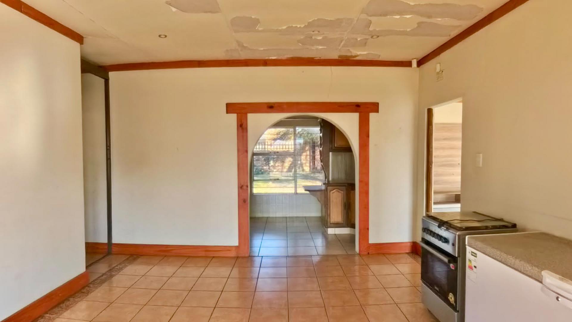 Dining Room of property in Randfontein