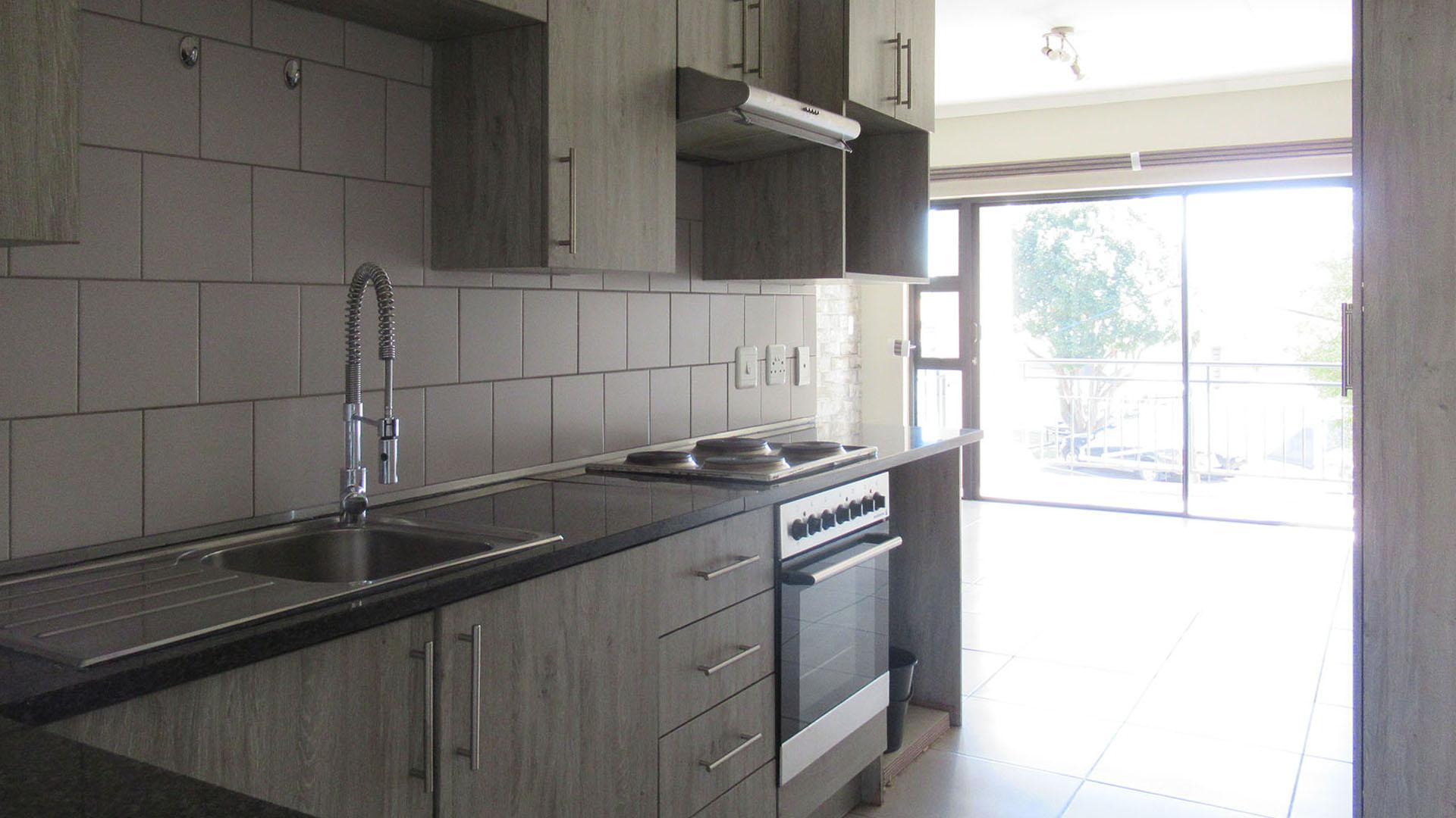 Kitchen - 9 square meters of property in Goedeburg