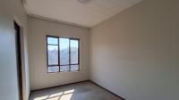 Bed Room 1 - 13 square meters of property in Lone Hill