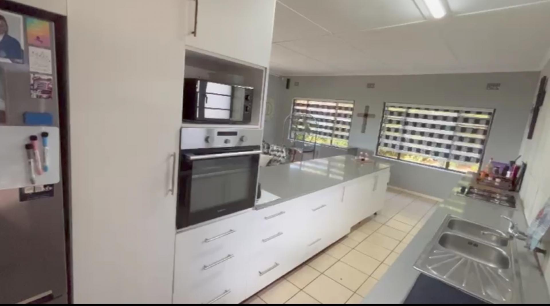  of property in Hibberdene