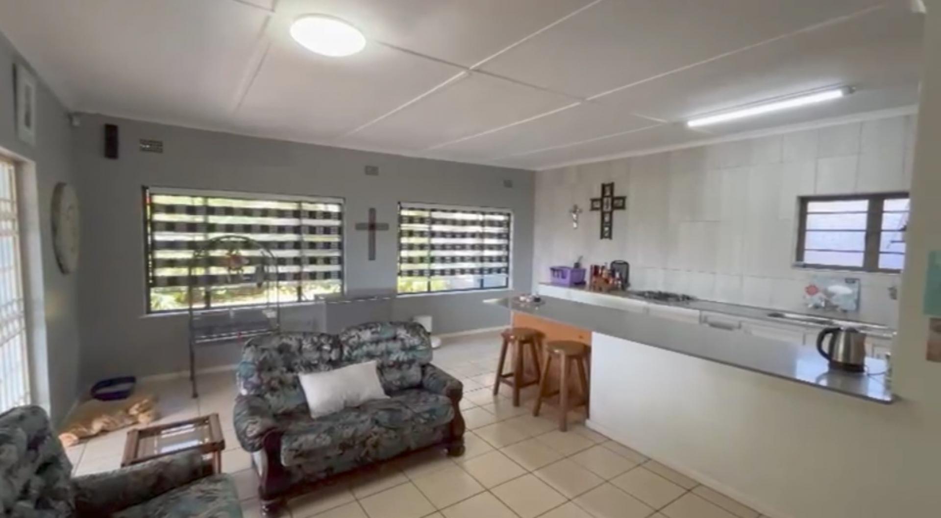  of property in Hibberdene