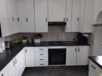  of property in Brackenhurst