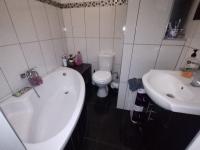  of property in Brackenhurst