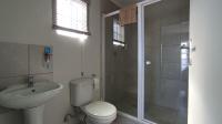 Main Bathroom - 4 square meters of property in Glenway Estate