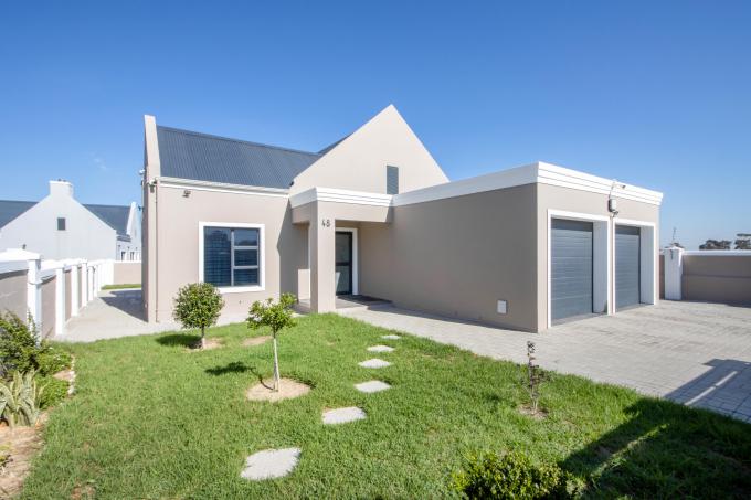 3 Bedroom House for Sale For Sale in Admirals Park - MR711163