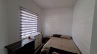 Bed Room 2 - 13 square meters of property in Sundowner