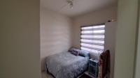 Bed Room 1 - 12 square meters of property in Sundowner